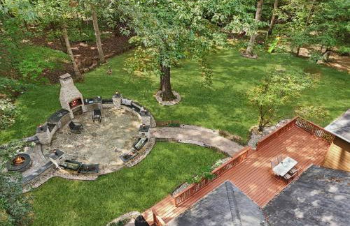 DC Luxury Retreat in Forest Spacious Full of Fun - Foto 72