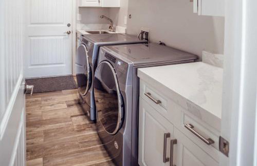 Vistas Bonitas Home with Patio 7 Mi to Snowbowl! - Foto 25