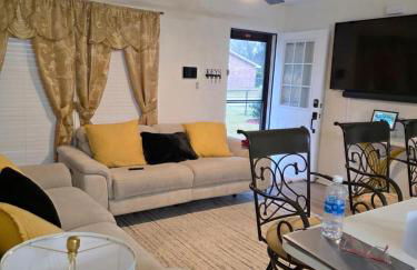 Marvelous 3-bedroom 2-bathroom house with Central Air charming Georgetown - Foto 35