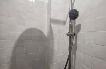 Suite Delvincourt - Rue Calme dans centre ville - Parking gratuit à proximité - Foto 21