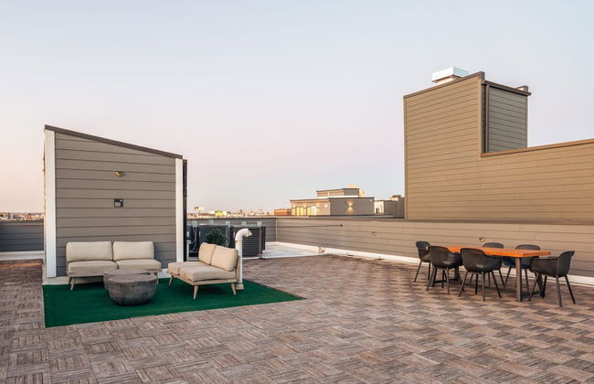 Sosuite 1BR Apt w W D Shared Roofdeck - Foto 34