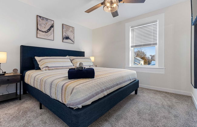 Small Town Retreat- 5br- Movie Theater Room - Foto 25