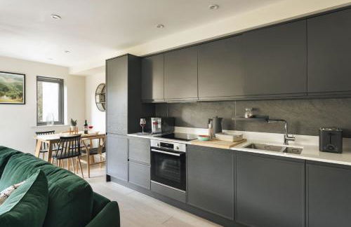 Exceptional 3 Bedroom River View Apartment - Pass the Keys - Foto 9