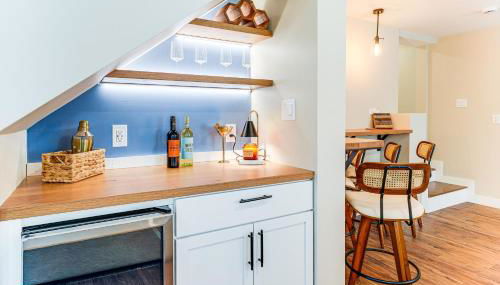 Modern Gem on 15 Acres, 5 Mi to Old Orchard Beach! - Foto 5