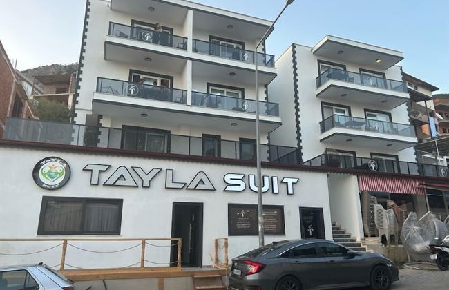 Tayla Suit - Foto 54