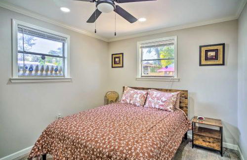 Blue Cottage in the Bayou with Private Yard! - Foto 14