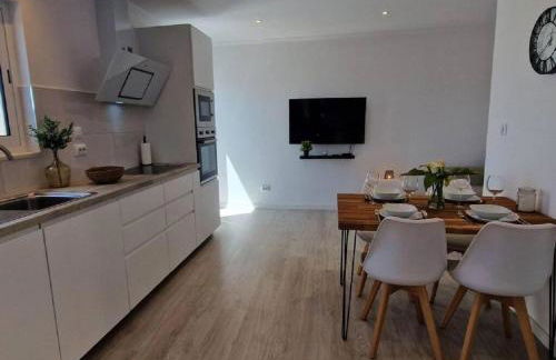 Casa Liberdade - Modern townhouse with terrace roof - Foto 18