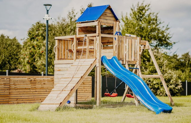 House in Nadole With Private Beach & Jacuzzi - Photo 21