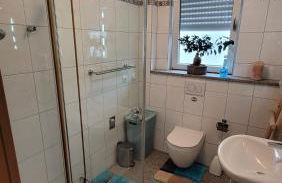 Helle Wohnung mit Balkon 120qm, 4Zimmer - Foto 5