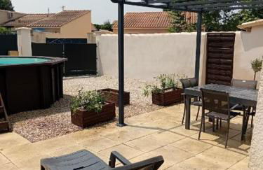 Provencal-style villa - Photo 19