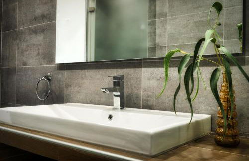 Violet Beach Front Private Villa - Foto 20