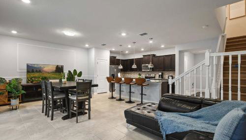 Family Getaway With Themed Rooms & Private Pool - Foto 3