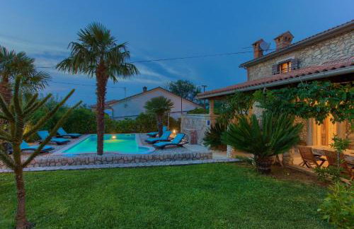 Rustic holiday house MAGDALEA with pool - Foto 35