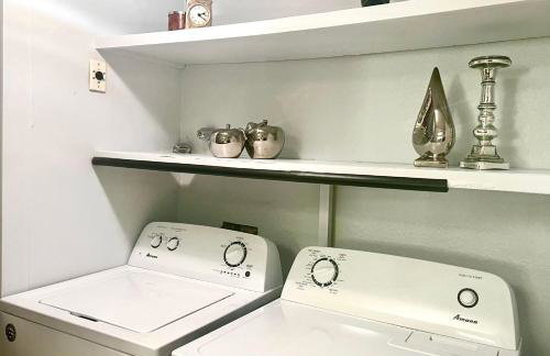 Luxurious Bungalow in Payson - Photo 14