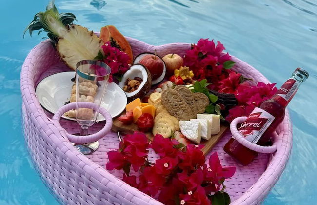 Charming Sea View Town House Chef Driver Optional - Photo 4