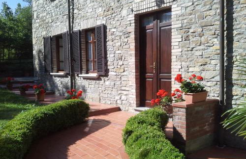 A fine 2 bedroom stone house in Emila - Photo 6