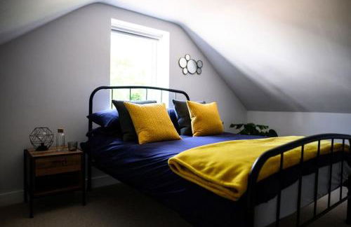 The Coach House at Wenvoe Manor, Cardiff - Photo 69