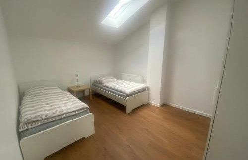 Frankfurt Eschborn New Apartment for 5 Person - Foto 12