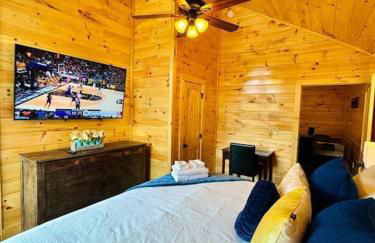 New! Indoor Pool/PS 5/Hot tub/Parkway - Foto 34