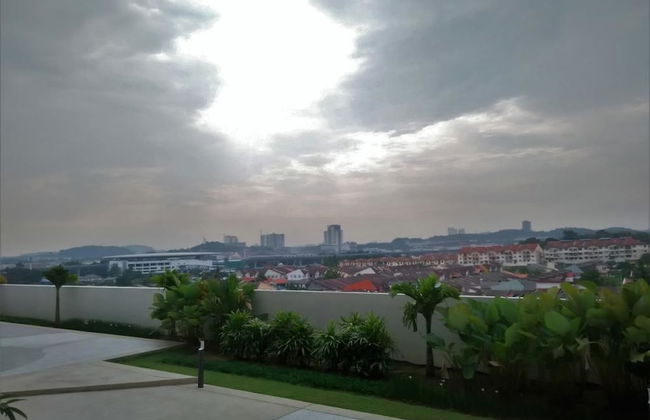 Cozy Crib at 7 Tree Seven Residence - Photo 28