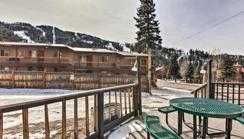 Walk to Main St and Riverfront Trail Mtn-View Condo - Foto 4