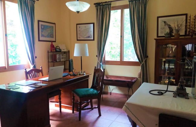 Remarkable 5-bed Villa in Miliou Village Paphos - Foto 11