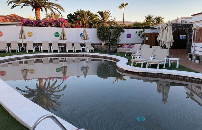 Rainbow Golf Gay Men-only Resort - Foto 1