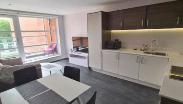 Rent Luxuri - Luxury 2 bed Apartment - Foto 2