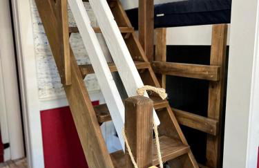 Quaint Loft Cabin with Luminous Spaces in Bayfield, Wisconsin - Foto 13