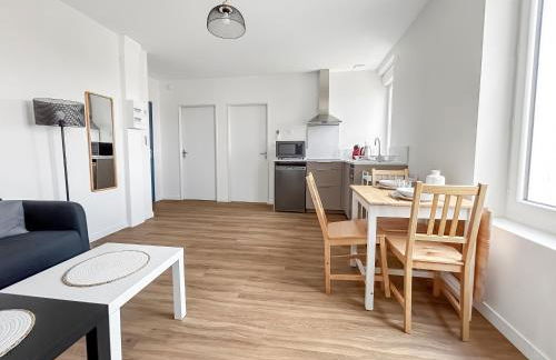 Pépites rares en bord d'Allier, découvrez trois T1 rénovés, proches Vichy et Saint-Yorre, transports, thermes et toutes commodités - Foto 11