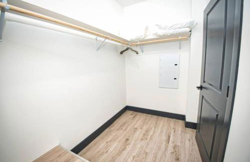 Great Location-20 Mins to NYC-Free Indoor Parking - Foto 19