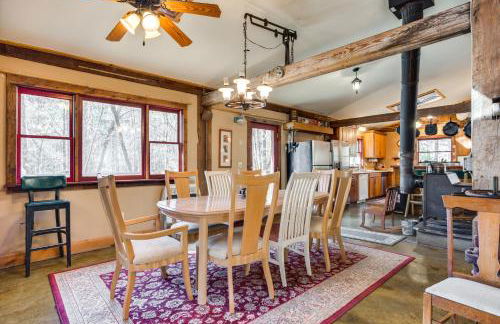 Jasper 7 Timbers Cabin on 10 Acres with a Creek! - Foto 13