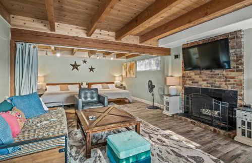 MtnCity Views 4BR Firepit FamilyRetreat NearUNR - Foto 28