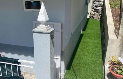 Lovely newly refurbished, 1 bedroom top floor apartment with sea views, fast WI-FI CABLE TV and Netflix - Foto 27