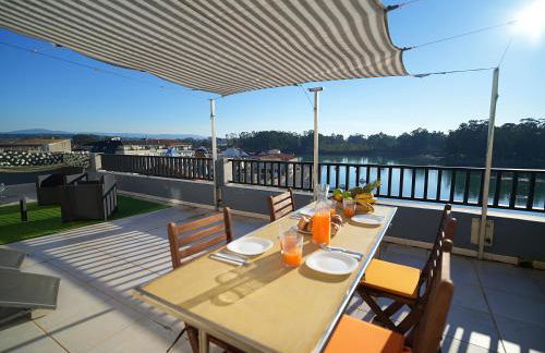 Apartamento con terraza con vistas al mar - Foto 7