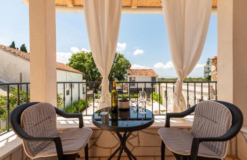 Apartment Varos with shared pool - Foto 20