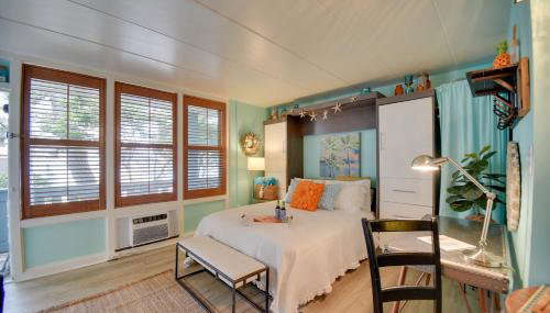 Chic Virginia Beach Retreat - Pool, Steps to Beach - Foto 5