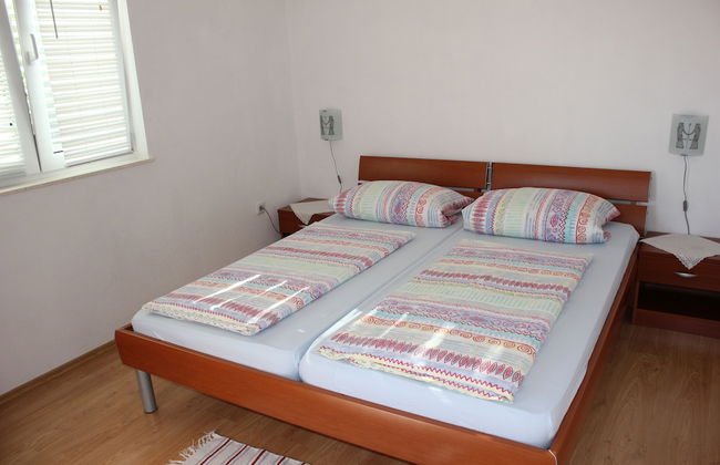 Welcome to Apartments 4 Dolphins, Rogoznica, Croatia - Photo 2