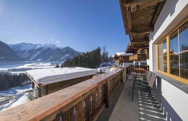 Affluent Chalet in Neukirchen near Wildkogel Ski Arena - Photo 43