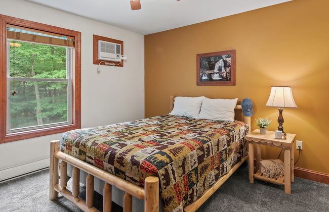 Bear Paw Lodge by Avantstay Hot Tub Deck Fire Pit - Foto 27