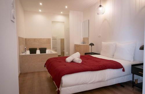 Bibemus Casa Maja - baignoire balnéo - parking - terrasse - Foto 21