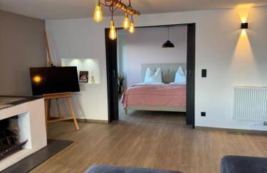 Penthouse - Photo 24