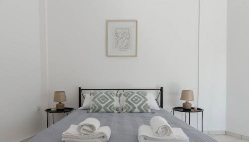 Muses_Eratw,Chios - Foto 1