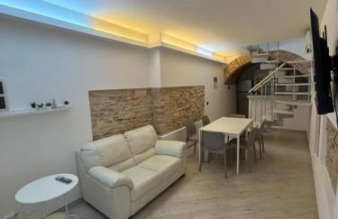 Vicolo Elegante - Foto 1