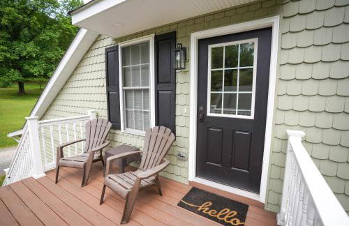 Historic Sears River Home (Main Level) on 10 Acres - Foto 76