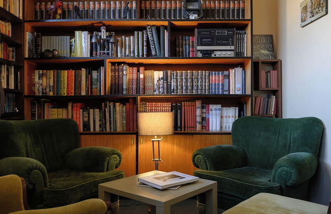 VIC Aveiro Arts House - Photo 2