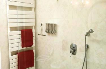 Alloggio Turistico GIULIETTA e Romeo - INTERO APPARTAMENTO - Villafranca di Verona, Zimmer, Holiday Rooms - Foto 43