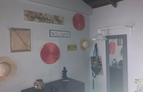 Private Studio Cabin steps from Calle 8 - Foto 7