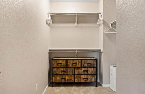 Sunny & Quaint Hidden Gem w Office - Dog Friendly - Foto 22