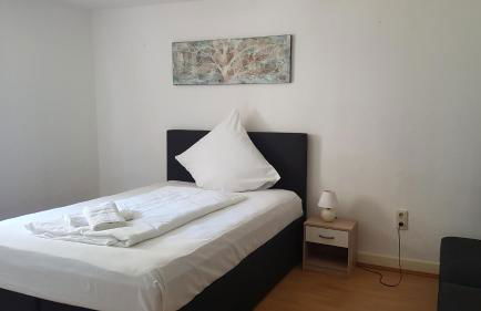 Saarlogis Haus Monteurwohnungen St Arnual - Photo 7